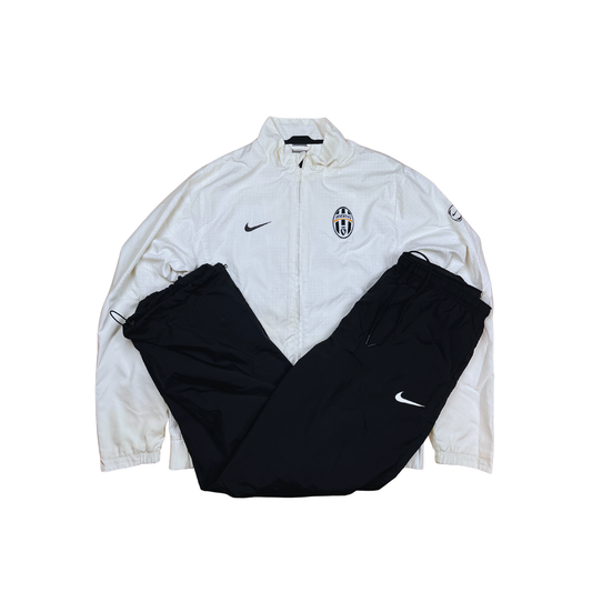 Nike Juventus Tracksuit (L)